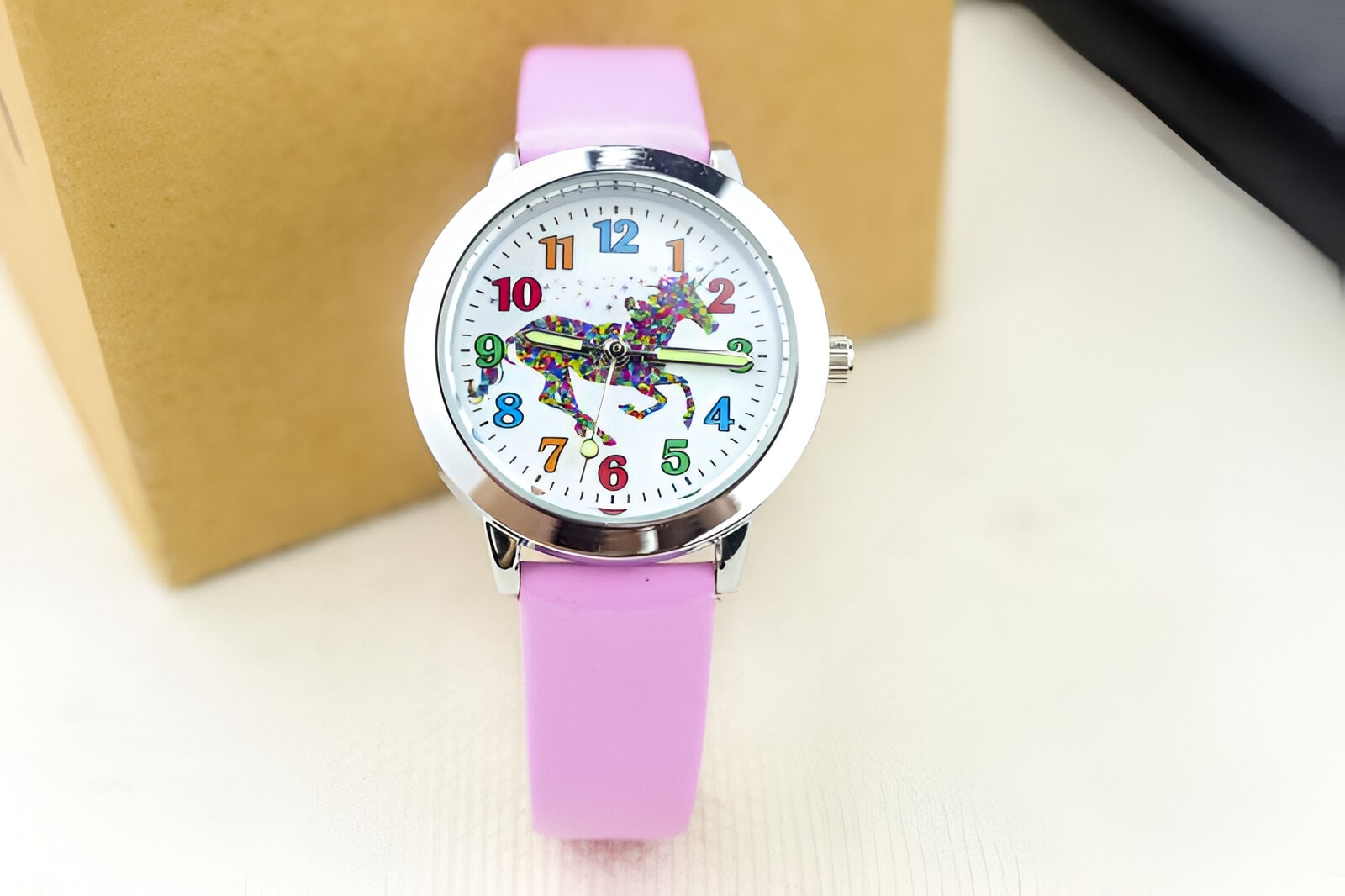 Idée cadeau licorne montre féerique rose – Image 3