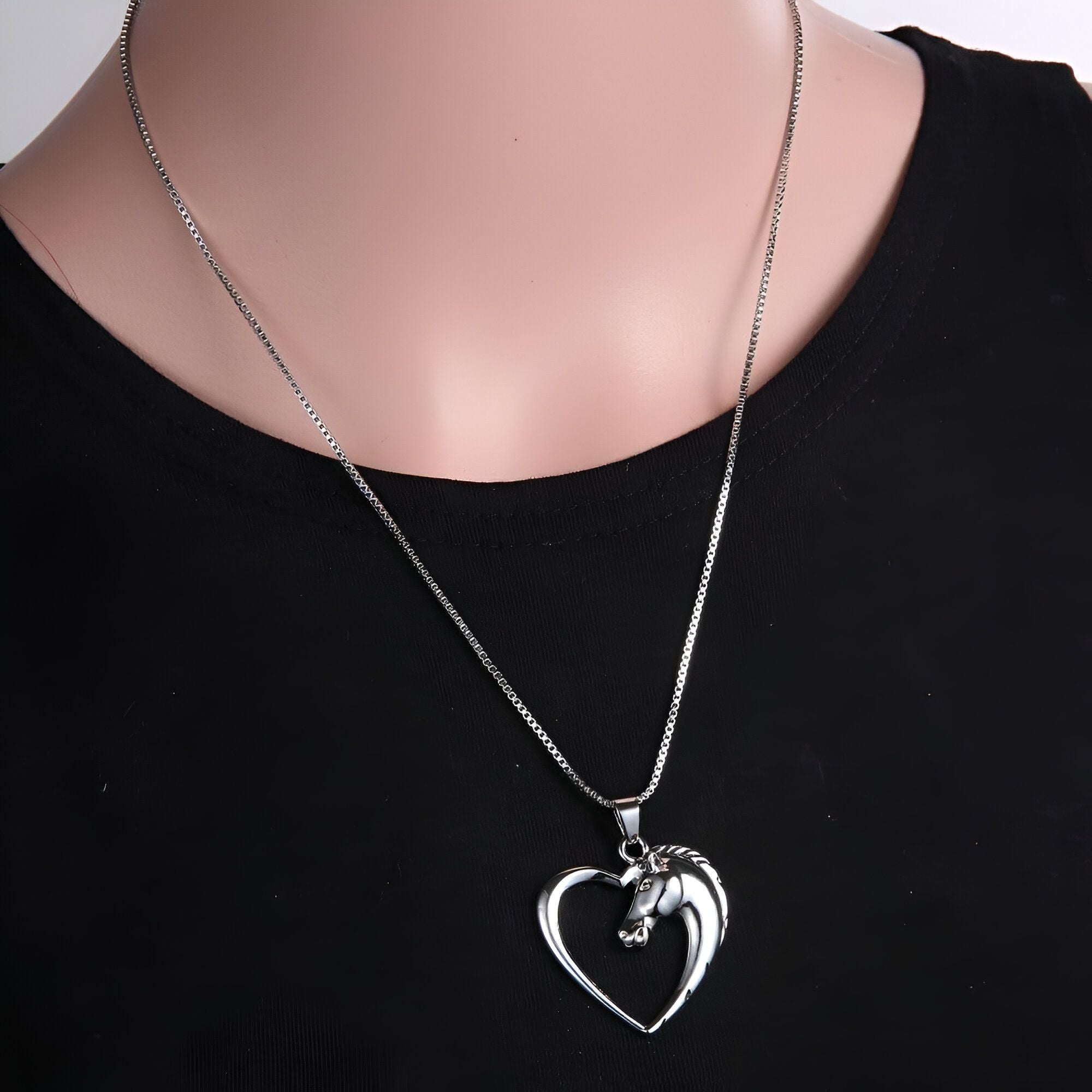 Idée cadeau Licorne - Pendentif masculin unicorne – Image 2